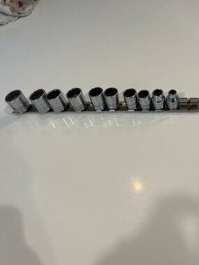 Snap-On & Craftsman Socket Set With Organizer Rail - Mixed Sizes Chrome Finish M